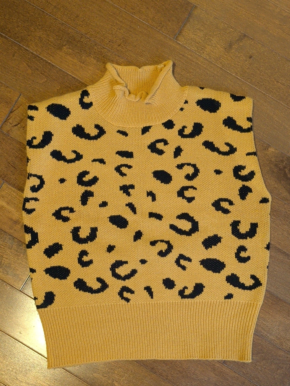 Sleeveless DIY Turtleneck Sweater Vest in Mustard Leopard - , Women Sweaters
